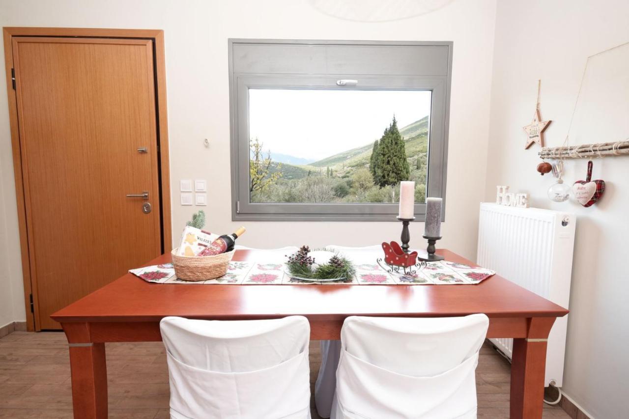 Stellas Guesthouse Near Arachova Stírion Esterno foto
